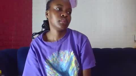peach_melbah online show from 10, 5, 2026