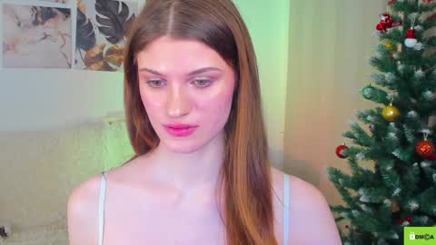 Snapshot of peach_mila chatting on 15, 12, 2024 your love online show from 15, 12, 2024