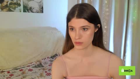 Snapshot of peach_mila chatting on 23, 1, 2025 your love online show from 23, 1, 2025