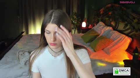 Snapshot of peach_mila chatting on 9, 3, 2025 your love online show from 9, 3, 2025