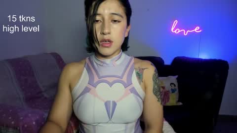 S online show from 25, 2, 2025