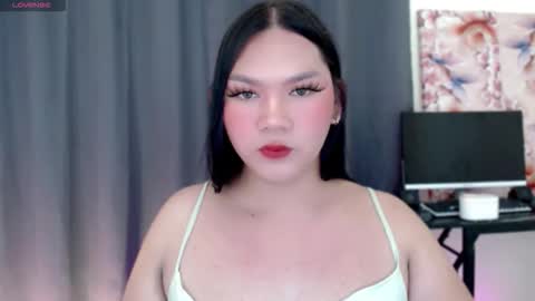Snapshot of peachy_sparkle chatting on 2, 12, 2025 PEACHY online show from 2, 12, 2025