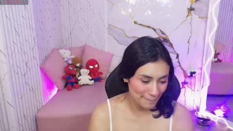 peachy_tay online show from 11, 5, 2026