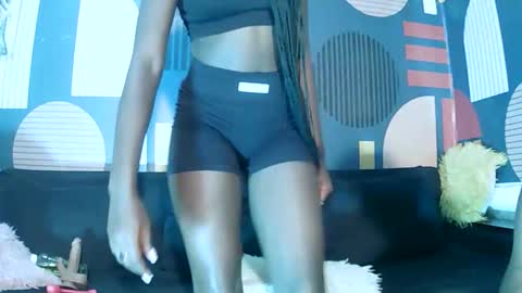 Peachy Frost online show from 1, 2, 2026