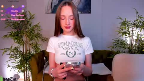 Sex Leah online show from 14, 4, 2026