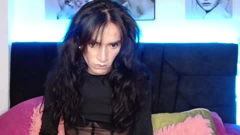 Snapshot of pearlatin chatting on 19, 1, 2025 pearlatin online show from 19, 1, 2025