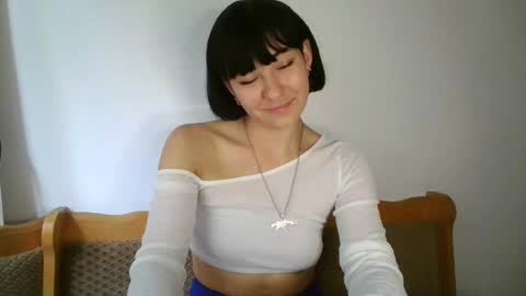 pearlgirl2006 online show from 7, 7, 2026