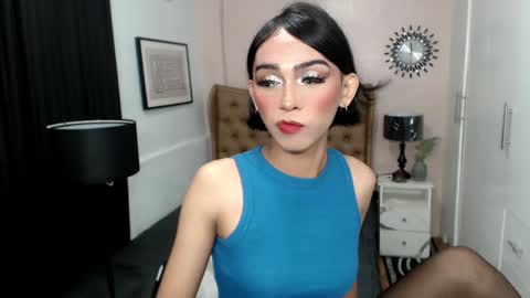 Snapshot of pearlmoore chatting on 26, 2, 2025 Pearl online show from 26, 2, 2025
