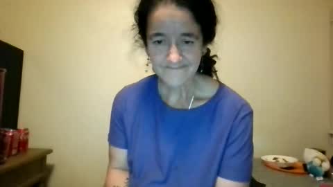 Snapshot of pebblezmeowkitty733247 chatting on 11, 4, 2026 pebblezmeowkitty online show from 11, 4, 2026