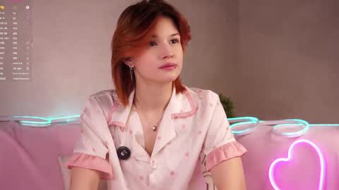 Lily online show from 7, 10, 2025