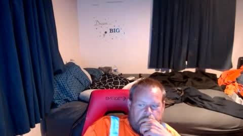 Snapshot of pecker40 chatting on 23, 7, 2026 pecker40 online show from 23, 7, 2026