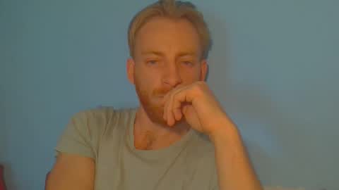 Snapshot of pedro199994 chatting on 18, 10, 2025 Ginger Dick online show from 18, 10, 2025