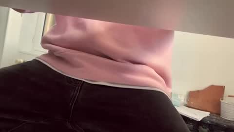 Snapshot of pedroserrano2000 chatting on 12, 5, 2026 PedrOO OO online show from 12, 5, 2026