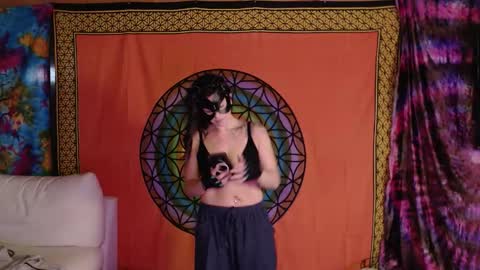 NEXT CHILL SESH  1130 930pm -ish PEEK online show from 6, 1, 2026