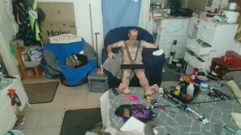 peety779677 online show from 5, 3, 2026