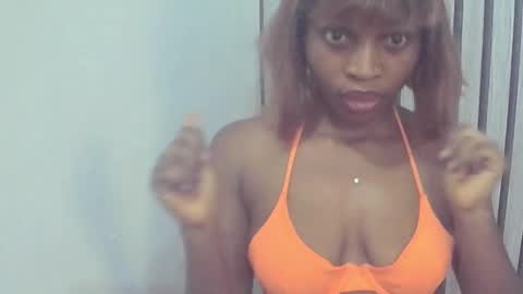 Snapshot of peetyface chatting on 10, 10, 2025 Lizzy online show from 10, 10, 2025
