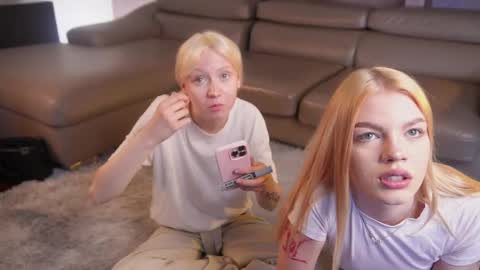 peggiedeed online show from 15, 5, 2026