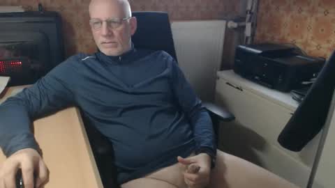 Pemue65 online show from 19, 1, 2026