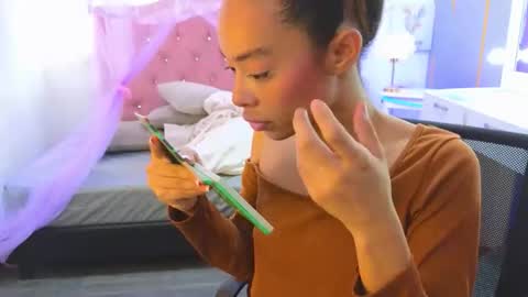 peneelopeecute online show from 7, 4, 2026