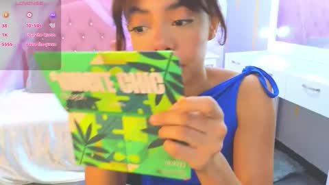 Snapshot of peneelopeecute chatting on 28, 4, 2026 peneelopeecute online show from 28, 4, 2026