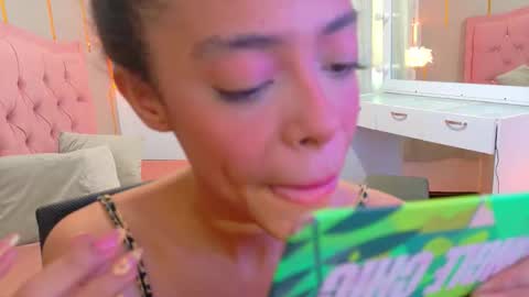 Snapshot of peneelopeecute chatting on 9, 5, 2026 peneelopeecute online show from 9, 5, 2026