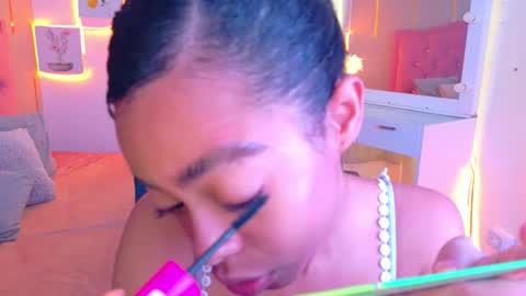 Snapshot of peneelopeecute chatting on 13, 5, 2026 peneelopeecute online show from 13, 5, 2026