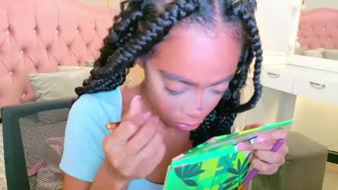 Snapshot of peneelopeecute chatting on 24, 6, 2026 peneelopeecute online show from 24, 6, 2026