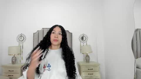 Snapshot of penelope_douglas chatting on 9, 10, 2025 penelope douglas online show from 9, 10, 2025