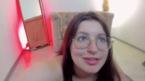Snapshot of peneloppa_star chatting on 10, 9, 2025 Hi  Im Peneloppa online show from 10, 9, 2025