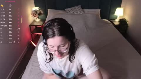 Snapshot of peneloppa_star chatting on 14, 10, 2025 Hi  Im Peneloppa online show from 14, 10, 2025