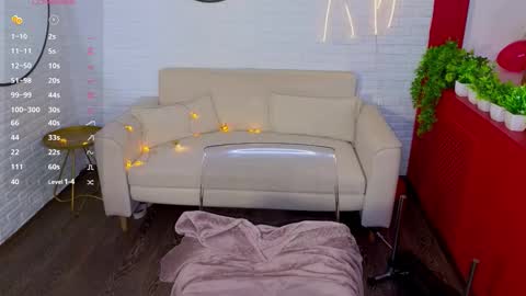 Snapshot of peneloppa_star chatting on 13, 3, 2026 Hi Im Peneloppa online show from 13, 3, 2026