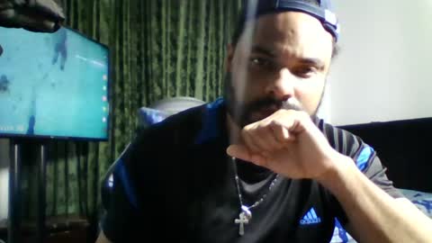 Snapshot of penetreitors33 chatting on 1, 7, 2026 Carlos online show from 1, 7, 2026