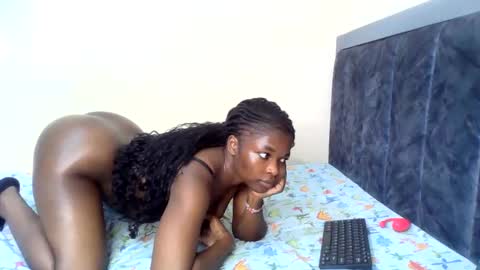 Snapshot of pengcaramell2 chatting on 29, 5, 2026 pengcaramell2 online show from 29, 5, 2026