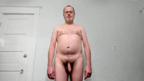 Snapshot of penis_dance chatting on 8, 1, 2025 Vincent Howard online show from 8, 1, 2025