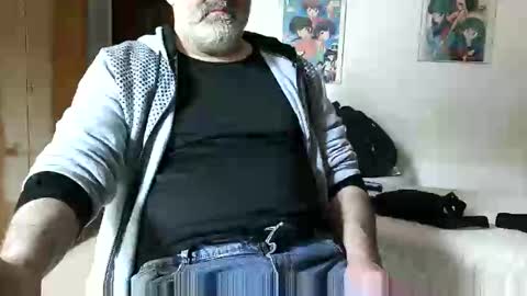 Snapshot of peppemarfy chatting on 22, 10, 2025 Peppe online show from 22, 10, 2025