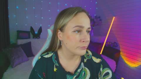 Snapshot of pepper_cat chatting on 10, 1, 2025 Dia online show from 10, 1, 2025