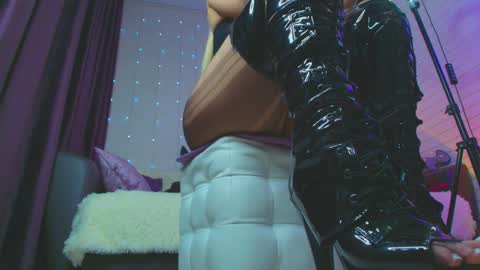 Snapshot of pepper_cat chatting on 21, 1, 2025 Dia online show from 21, 1, 2025