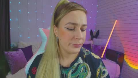 Snapshot of pepper_cat chatting on 3, 2, 2025 Dia online show from 3, 2, 2025