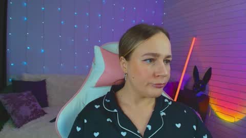 Snapshot of pepper_cat chatting on 4, 3, 2025 Dia online show from 4, 3, 2025