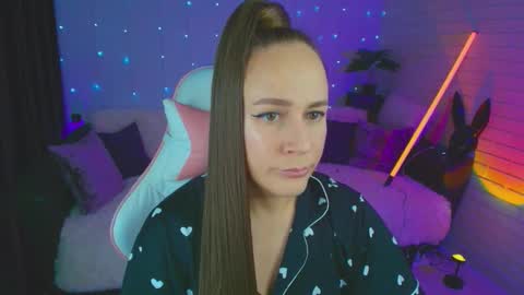 Snapshot of pepper_cat chatting on 18, 9, 2025 Dia online show from 18, 9, 2025