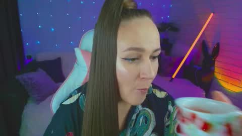 Snapshot of pepper_cat chatting on 22, 9, 2025 Dia online show from 22, 9, 2025