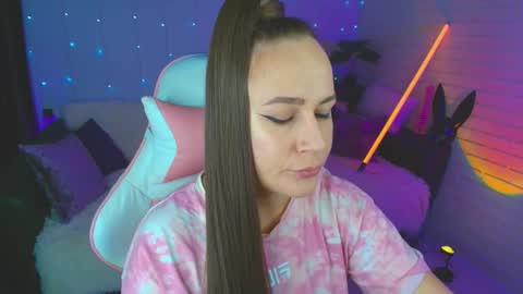 Snapshot of pepper_cat chatting on 7, 10, 2025 Dia online show from 7, 10, 2025