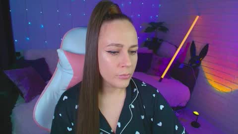 Snapshot of pepper_cat chatting on 26, 10, 2025 Dia online show from 26, 10, 2025