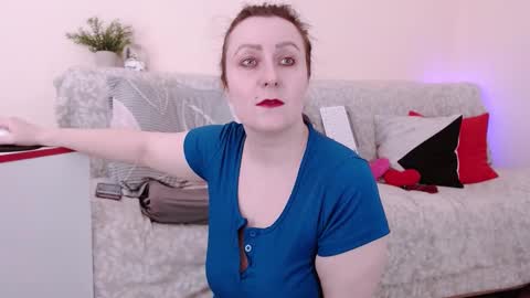 Snapshot of pepper_corn chatting on 5, 12, 2025 Olga and Kirill online show from 5, 12, 2025