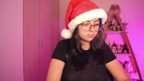 Sarah Ana Banana online show from 16, 12, 2024