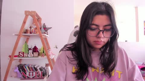 Sarah Ana Banana online show from 31, 12, 2024