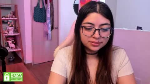 Sarah Ana Banana online show from 6, 7, 2026