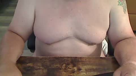Snapshot of perfecto1957 chatting on 9, 9, 2025 perfecto1957 online show from 9, 9, 2025
