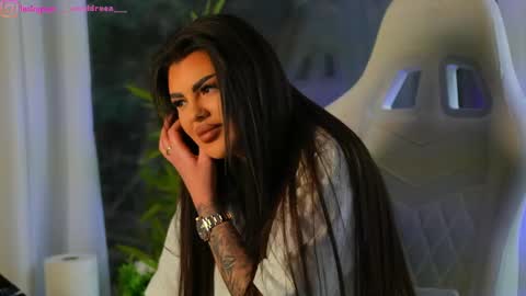 Dee online show from 5, 12, 2024