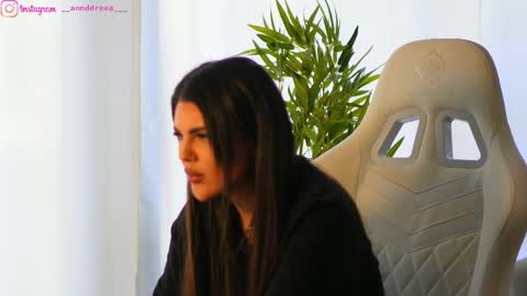 Dee online show from 21, 2, 2025